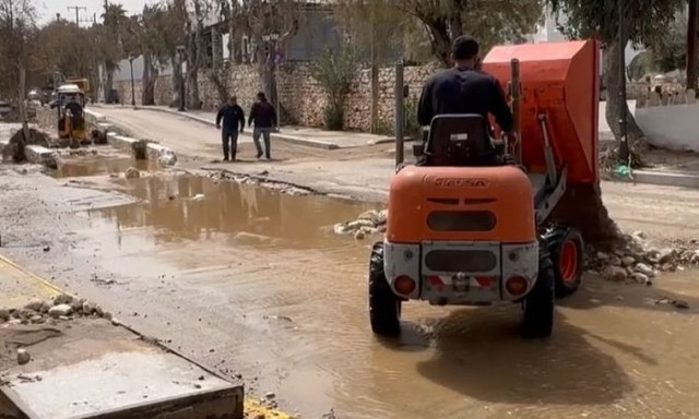 Εστιασμένες «δέσμες» βροχής προκάλεσαν τις καταστροφές στην Πάρο - Έρχεται νέο κύμα κακοκαιρίας