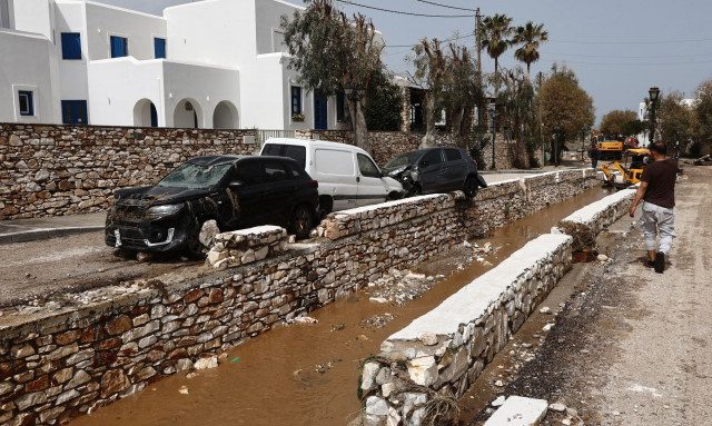 Κακοκαιρία: Νέο μήνυμα του «112» για ακραία φαινόμενα σε Χίο, Σάμο και Ικαρία