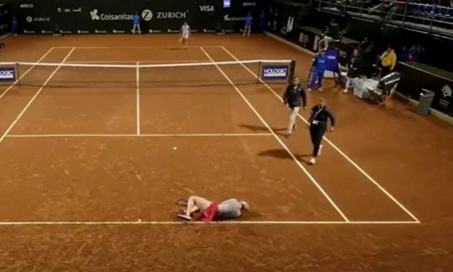 Τρομακτική στιγμή στην Μπογκοτά: Κατέρρευσε την ώρα του αγώνα η τενίστρια, Φραντσέσκα Τζόουνς