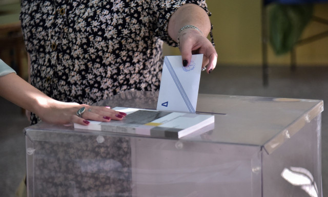 Δημοσκόπηση MARC: Πρώτη η ΝΔ με 26,5%, δεύτερη η Ζωή Κωνσταντοπούλου