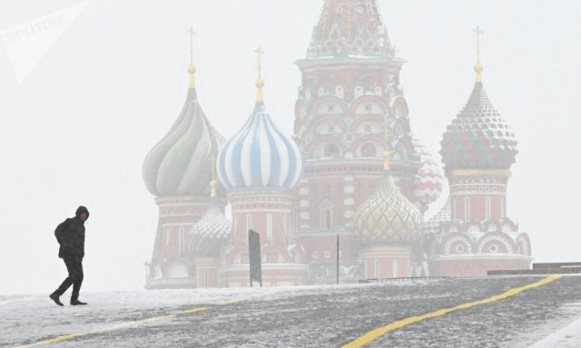 Χιονοθύελλες «χτυπούν» τη Μόσχα - Πυκνό χιόνι μετά από ασυνήθιστα ήπιο χειμώνα