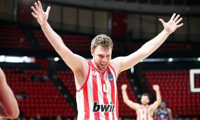 GBL: Ο Ολυμπιακός διέλυσε τον Πανιώνιο κι έκανε το 1-0 στα προημιτελικά