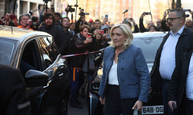 Ημέρα διαδηλώσεων στο Παρίσι - Τρεις συγκεντρώσεις σήμερα, στο επίκεντρο η υποψηφιότητα ΛεΠέν