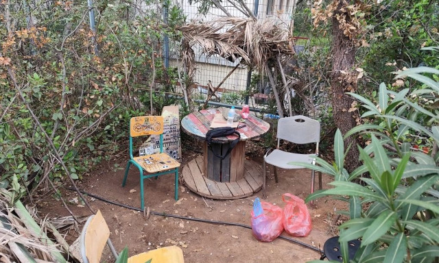 Αθήνα: Συνελήφθησαν επ’ αυτοφώρω για διακίνηση ναρκωτικών δίπλα σε φοιτητικές εστίες