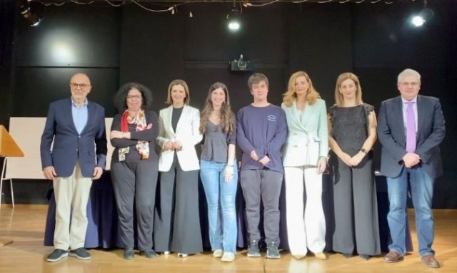 «Ασφαλής πλοήγηση στο Διαδίκτυο για παιδιά και για εφήβους» στο Κολλέγιο Αθηνών