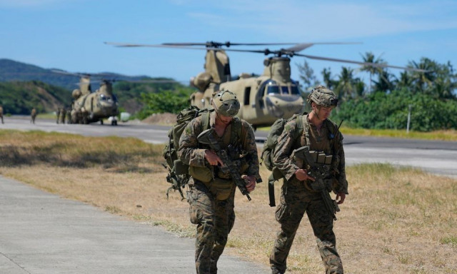 Σχέδια για απόσυρση 10.000 Αμερικανών στρατιωτών από την Ευρώπη κάνει το Πεντάγωνο
