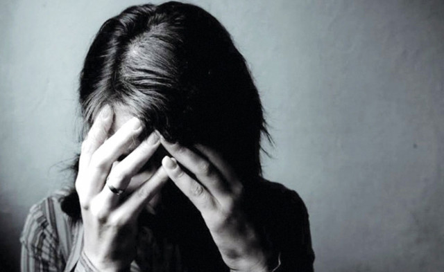 Ιωάννινα: «Ο πατέρας μου με βίαζε τουλάχιστον 1 φορά την εβδομάδα στο παιδικό μου δωμάτιο»