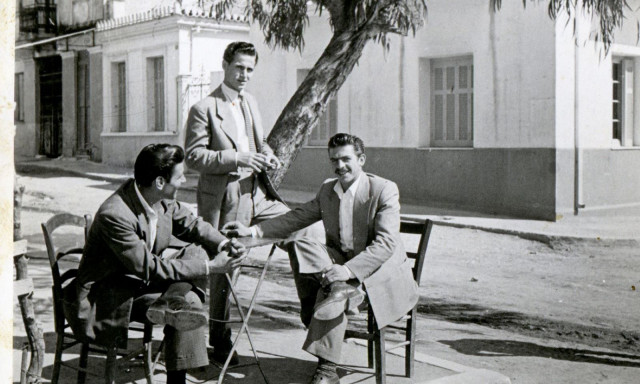 «Επόμενη Στάση: Γκαζοχώρι»: Η ομάδα θεάτρου Ανεμόμυλοι μάς καλούν σε περιπατητική διαδρομή στο Γκάζι