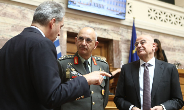 Δένδιας: Πρώτη φορά ενημερώνεται η Βουλή για τον μακροπρόθεσμο προγραμματισμό αμυντικών εξοπλισμών