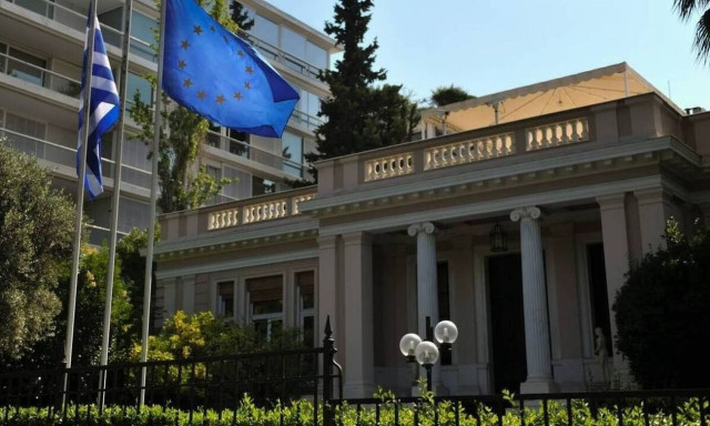 Πώς διαβάζουν τις δημοσκοπήσεις στο Μαξίμου – Διεργασίες για συνάντηση Τραμπ με Μητσοτάκη;