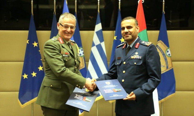Υπογραφή «Προγράμματος Στρατιωτικής Συνεργασίας Ελλάδας – Ηνωμένων Αραβικών Εμιράτων» για το 2025