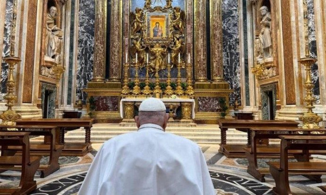 Ιταλία: O πάπας Φραγκίσκος έγραψε τους "στοχασμούς" για την "Οδό του Σταυρού" της Μεγάλης Παρασκευής