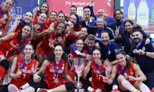 Μπάσκετ γυναικών: Πρωταθλητής ο Ολυμπιακός έκανε το 3-1 στη σειρά με τον Αθηναϊκό