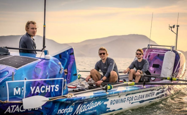 Τρία αδέρφια από τη Σκωτία ετοιμάζονται να σπάσουν το ρεκόρ κωπηλασίας στον Ειρηνικό Ωκεανό