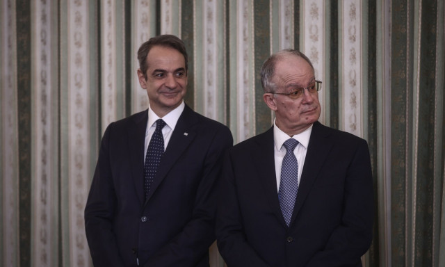 Συνάντηση του Κυριάκου Μητσοτάκη με τον Κώστα Τασούλα την Μ. Τρίτη στο Προεδρικό Μεγάρο