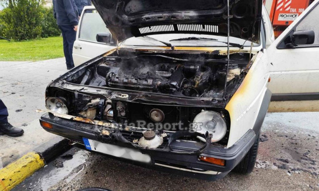 Φωτιά σε αυτοκίνητο στη Λαμία