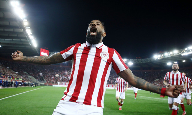 Ολυμπιακός: «Sold out σε χρόνο ρεκόρ» για τη νέα επετειακή φανέλα