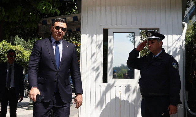 Κικίλιας: Τις ημέρες του Πάσχα εκπτώσεις 20%-30% από τις ακτοπλοϊκές