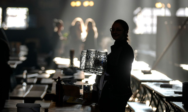 Η αγενής σταρ που έκανε τη σερβιτόρα να κλάψει - Εστιάτορας της Νέας Υόρκης αποκαλύπτει