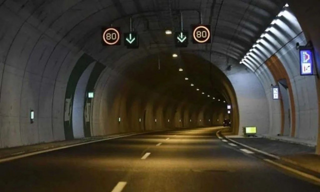 Εγνατία Οδός: Τροχαίο στη σήραγγα Δρίσκου – Πληροφορίες για εγκλωβισμένους