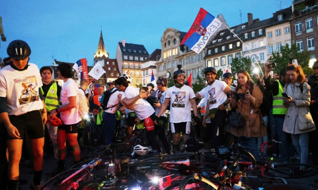 Σερβία: Μπλόκο φοιτητών στη δημόσια τηλεόραση - Διαμαρτύρονται για την κάλυψη των κινητοποιήσεων