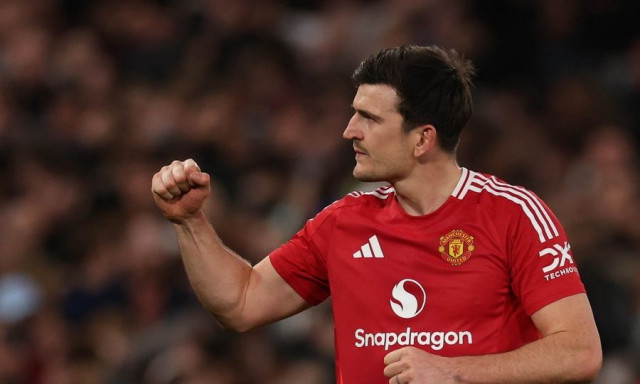 Μάντσεστερ Γ.-Λυών: Τρελάθηκε ο διαχειριστής των social media των Άγγλων μετά το γκολ του Μαγκουάιρ