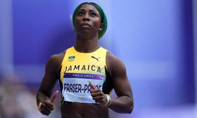 Ολυμπιακός θρύλος του σπριντ κάνει σκόνη τους γονείς σε σχολική αθλητική γιορτή