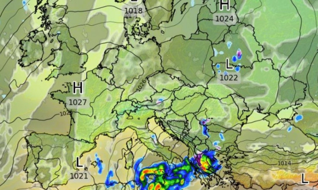 Καιρός: Το GFS «βλέπει» χιόνια στην Ελλάδα μετά το Πάσχα - Πού και πότε θα «ασπρίσει»