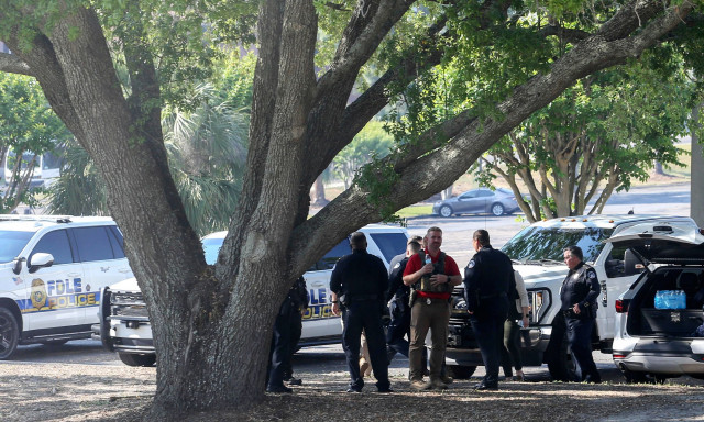 Πυροβολισμοί στη Φλόριντα: Γιος του διαβόητου «Πιθήκου» της CIA ένα από τα θύματα