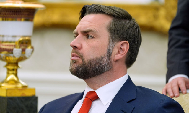 Αισιοδοξία Βανς για λύση στο Ουκρανικό: «Ο πόλεμος μπορεί να τερματιστεί»