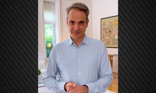 Το TikTok του Κυριάκου Μητσοτάκη για την οδική ασφάλεια: «Οδήγηση και αλκοόλ δεν πάνε ποτέ μαζί»