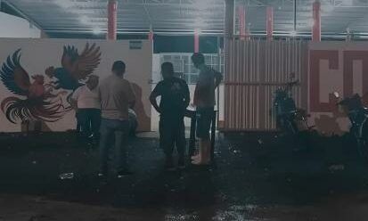 Ισημερινός: 12 νεκροί όταν ένοπλοι άνοιξαν πυρ εναντίον πλήθους που παρακολουθούσε κοκορομαχίες