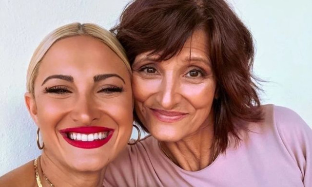 Ιωάννα Τούνη: Σαν σήμερα πριν από τρία χρόνια «έφυγε» η μητέρα της - Η συγκινητική της ανάρτηση