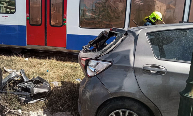 Πάτρα: Βίντεο ντοκουμέντο από τη σύγκρουση του αυτοκινήτου με τρένο