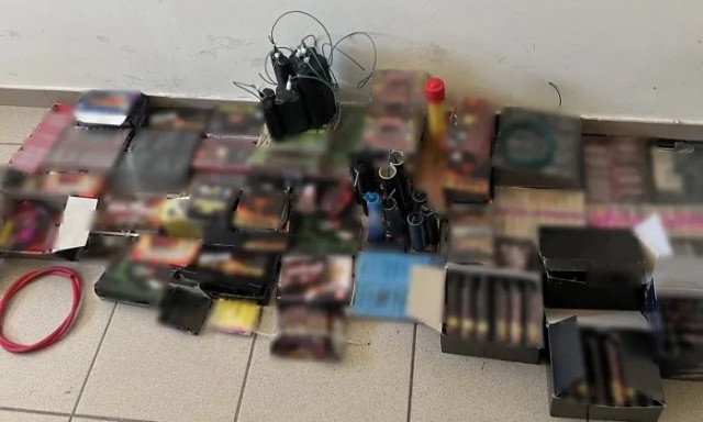 Ηράκλειο: Πωλούσε χιλιάδες κροτίδες μέσω social media – Πάνω από 2.500 κροτίδες βρέθηκαν σπίτι του