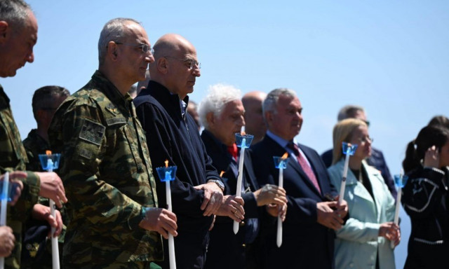 Δένδιας από Οινούσσες: Ευγνωμοσύνη στις Ένοπλες Δυνάμεις που κάνουν Ανάσταση με το όπλο στο χέρι