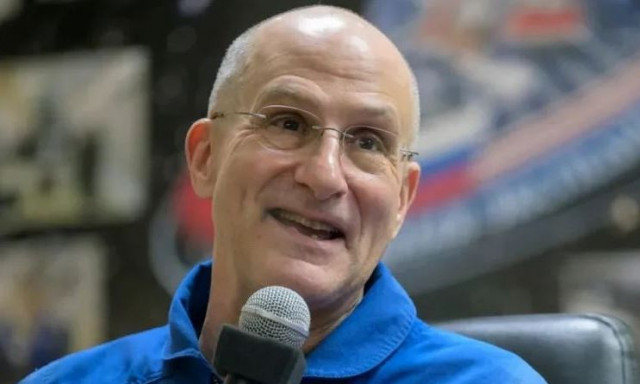 Νταν Πέτιτ: Στη Γη επέστρεψε ο γηραιότερος εν ενεργεία Αμερικανός αστροναύτης