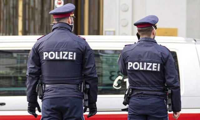 Γερμανία: Αστυνομικός σκότωσε 21χρονο που τραυμάτισε πολίτες με σπρέι έξω από κλαμπ