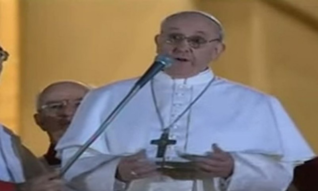 Πάπας Φραγκίσκος: Η πρώτη εμφάνισή του στο μπαλκόνι της πλατείας του Αγίου Πέτρου το 2013