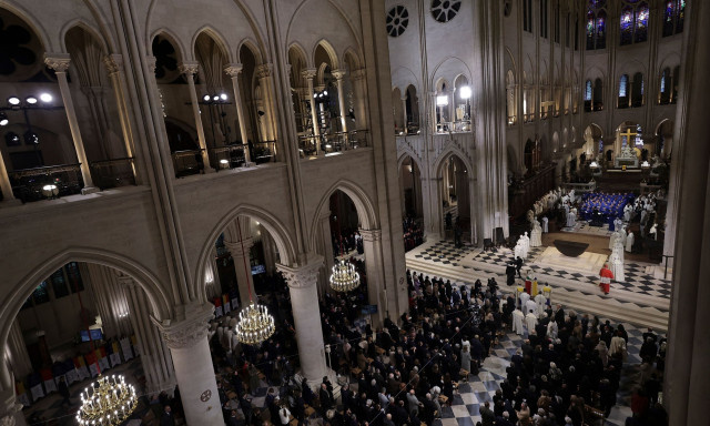 Πάπας Φραγκίσκος: Οι καμπάνες της Νοτρ Νταμ χτύπησαν 88 φορές για να τον τιμήσουν