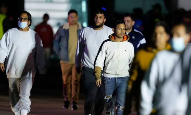 ΗΠΑ: Η κυβέρνηση πρέπει να ενημερώνει τους μετανάστες 21 ημέρες πριν από την απέλασή τους