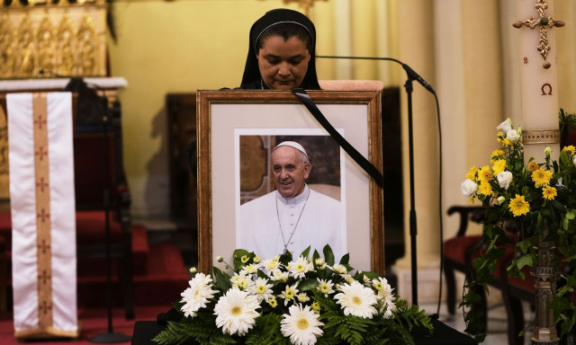 Η κηδεία και ταφή του Πάπα Φραγκίσκου θα «σπάσει» τις παραδόσεις