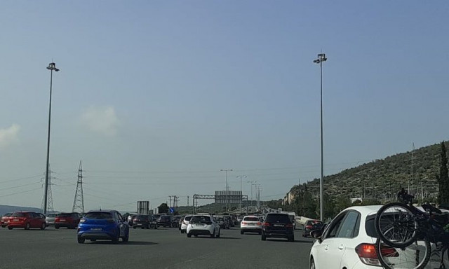 Κίνηση: Ομαλά η επιστροφή των τελευταίων εκδρομέων του Πάσχα