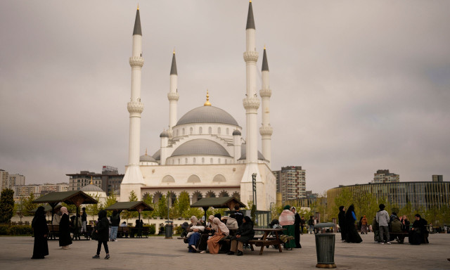 Νύχτα αγωνίας στην Κωνσταντινούπολη: Οι εκτιμήσεις Καραστάθη και Συνολάκη για τον σεισμό των 6,2R