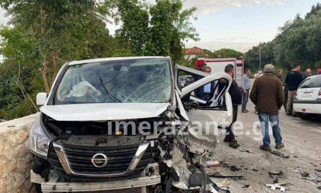 Θανατηφόρο τροχαίο στη Ζάκυνθο: Αυτοκίνητο συγκρούστηκε με βανάκι - Νεκρός 79χρονος