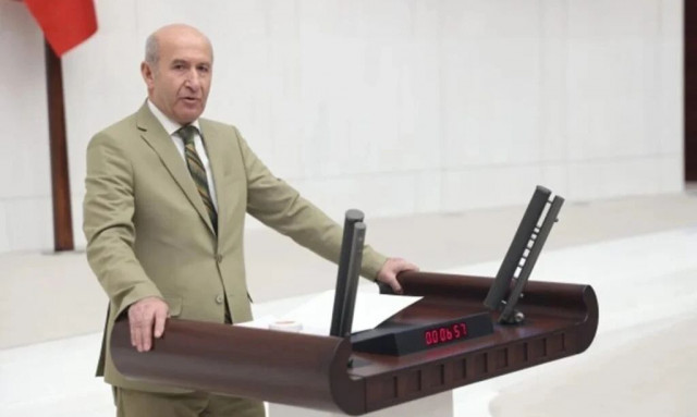 Τουρκία: Χριστιανός βουλευτής τίμησε την μνήμη των θυμάτων της γενοκτονίας μέσα στο κοινοβούλιο