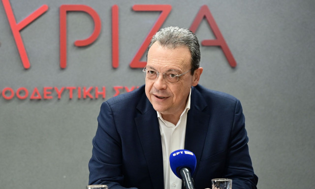 Φάμελλος: «Ζόρικα τα πράγματα για την κυβέρνηση, προσπαθούν να αλλάξουν την ατζέντα με επιδόματα»