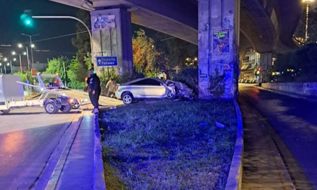 Ρέντης: «Η 12χρονη ήταν ξαπλωμένη δίπλα στο αμάξι» - Αυτόπτης περιγράφει το τροχαίο δυστύχημα