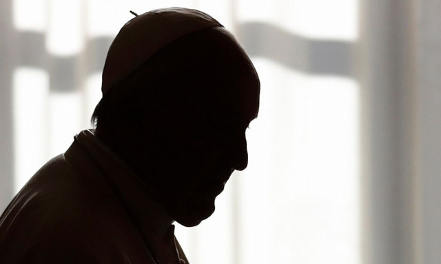 Ιταλός αξιωματούχος χαρακτήρισε τον νεκρό Φραγκίσκο «αντίπαπα» και απομακρύνθηκε