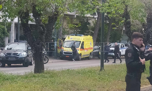 Χαλάνδρι: Μαρτυρίες αναφέρουν ανταλλαγή πυροβολισμών - Το θύμα πρόλαβε να απαντήσει στα πυρά